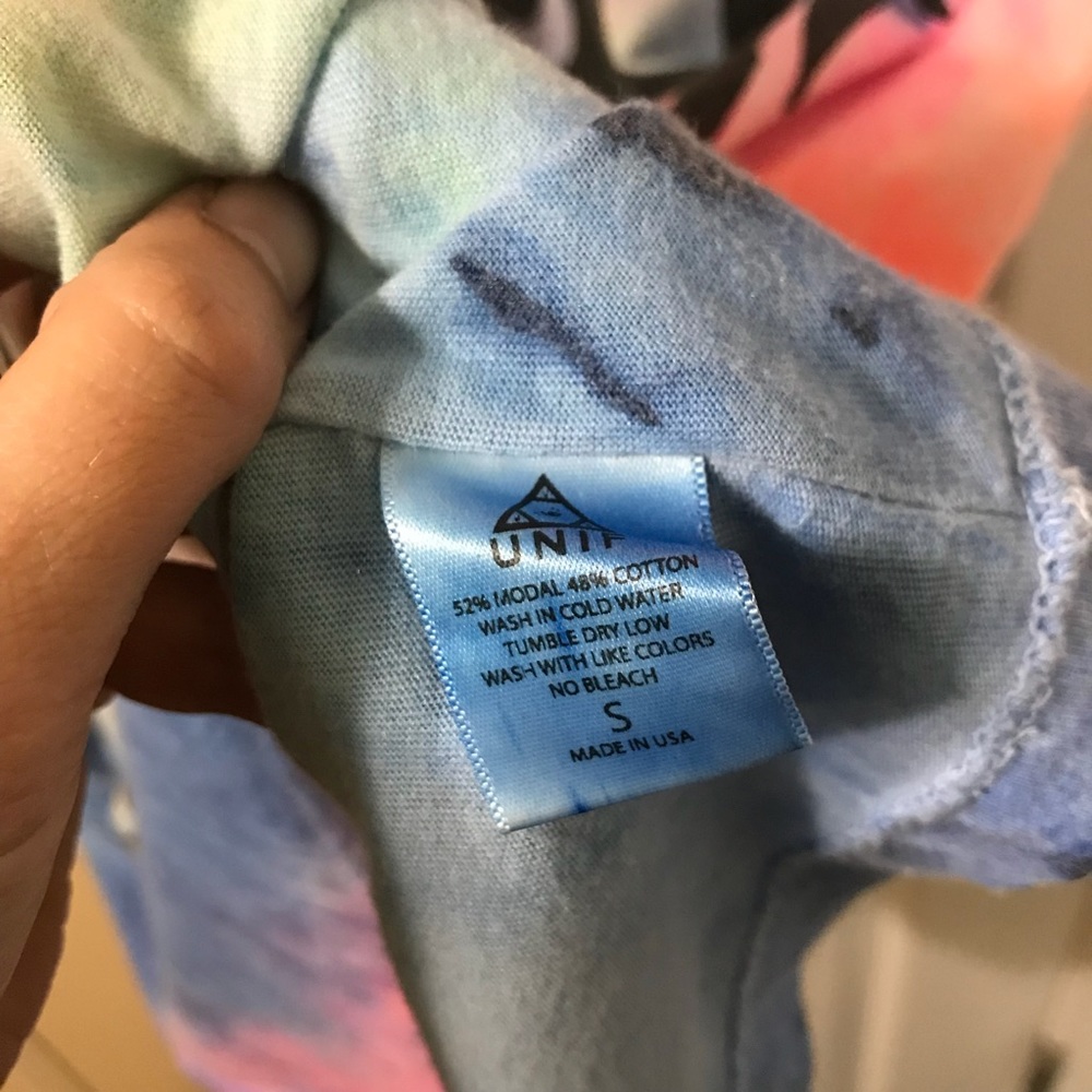 Unif Tyedye Love You Like A Hippie Loves Haircuts - Picture 4 of 5